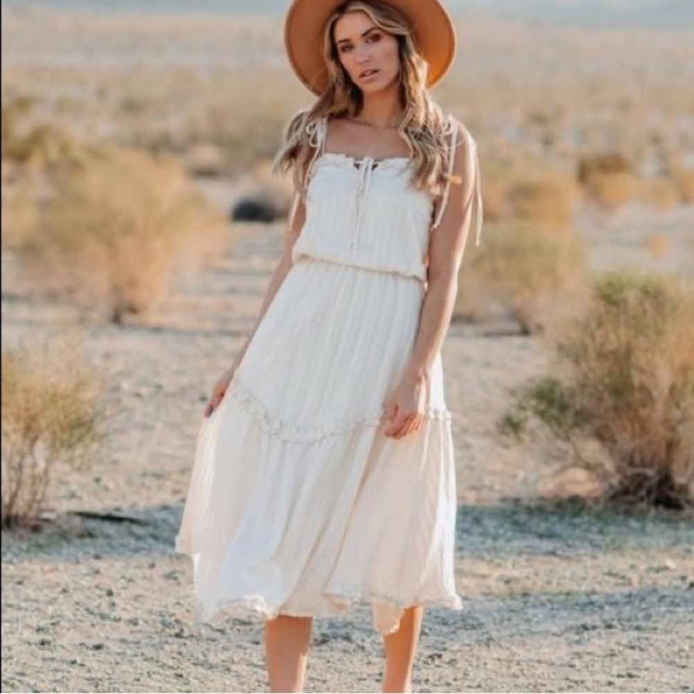 Vici Breaking Free Pocketed Ruffle Tie Midi
